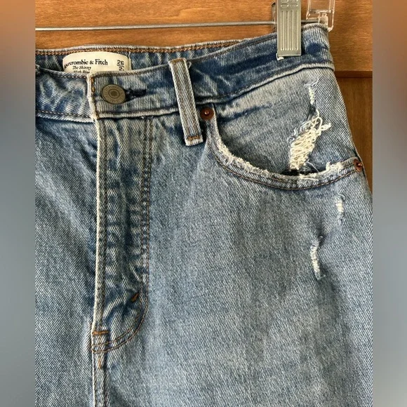 Abercrombie & Fitch Skinny High Rise Curve Love Distressed Jeans size 2 / 26​​ - Picture 4 of 12